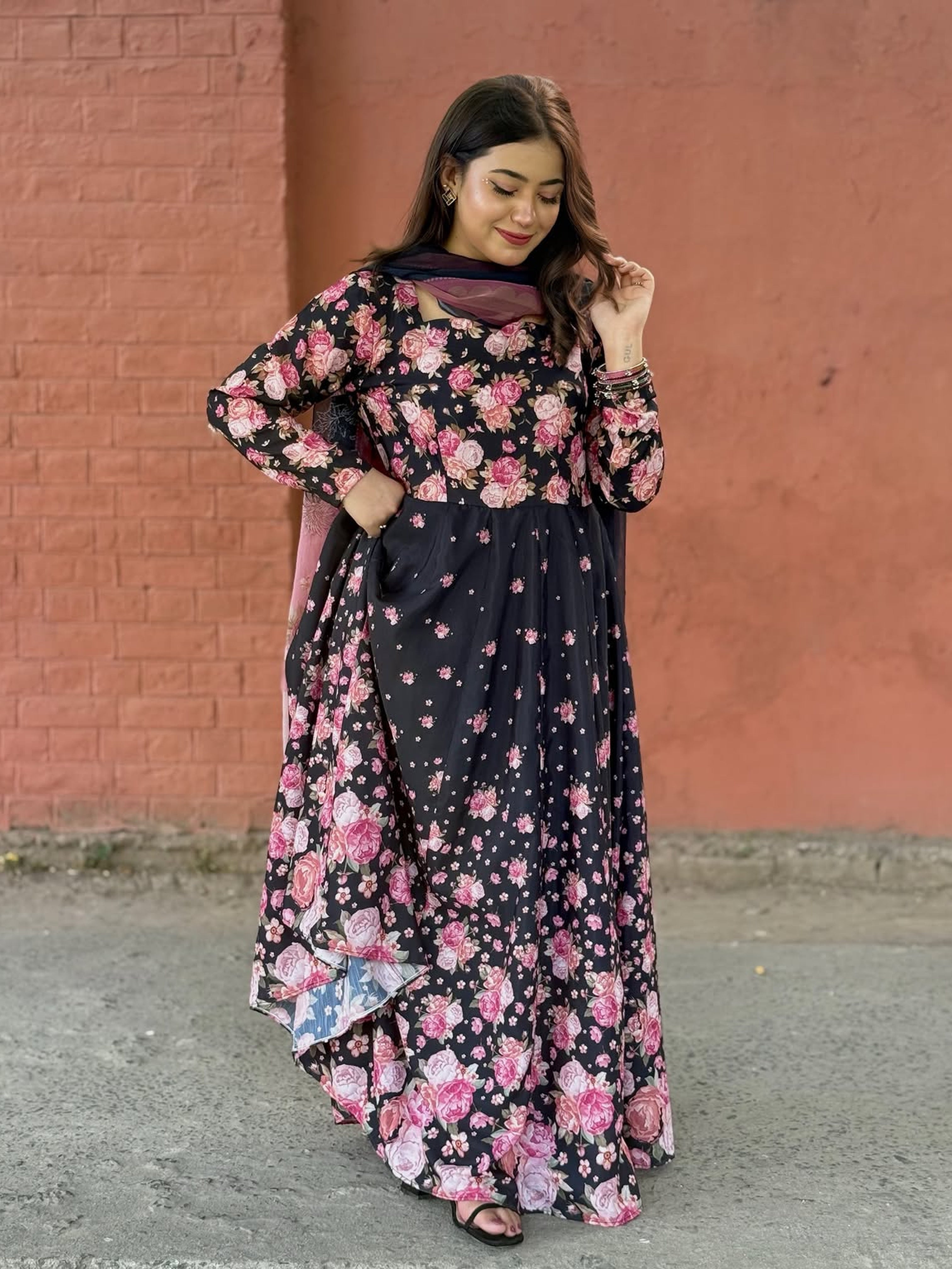 NOOR 004